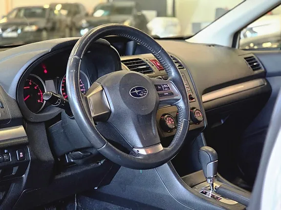Subaru Xv 2014 photo 5