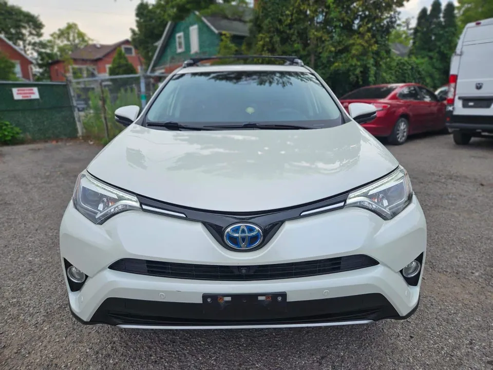Toyota Rav4 2017 photo 2