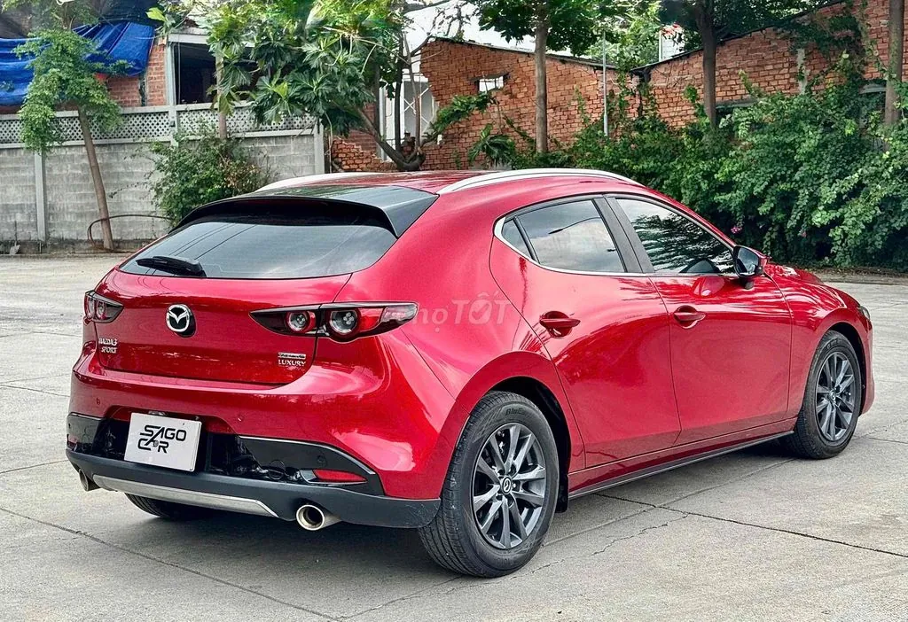Mazda 3 2021 photo 3