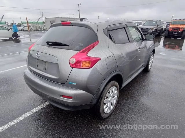 Nissan Juke 2013 photo 4
