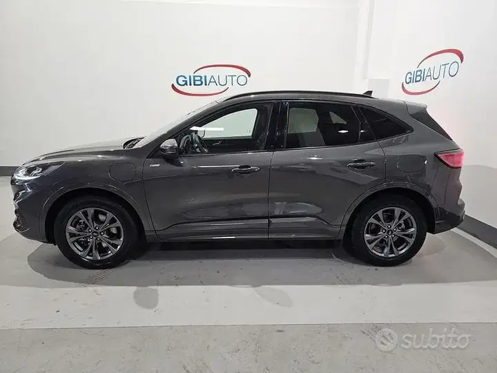 Ford Kuga 2022 photo 4