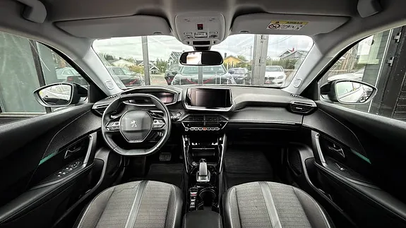 Peugeot E-2008 2021 photo 5