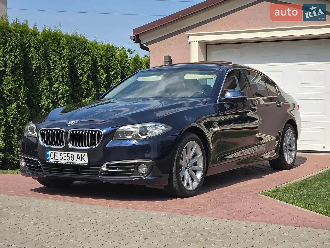 BMW 5 Series 2013 photo 2