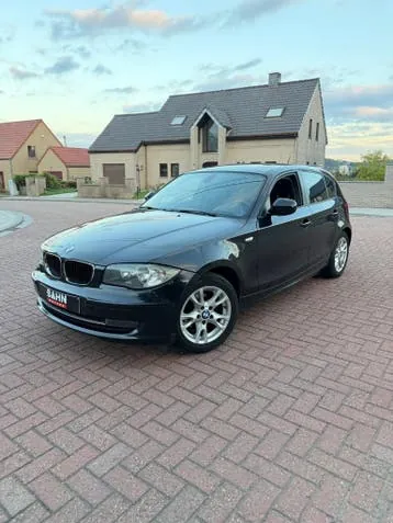 BMW 1 Series 2010 photo 3