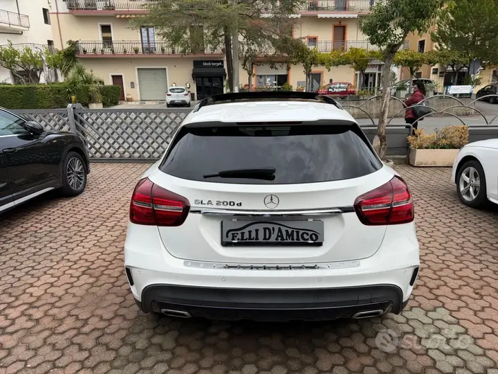 Mercedes-Benz Gla 2019 photo 5