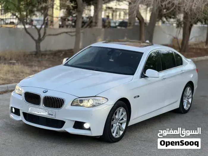 BMW 5 Series 2012 photo 3