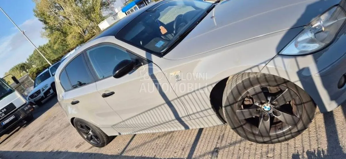 BMW 118 2006 photo 3