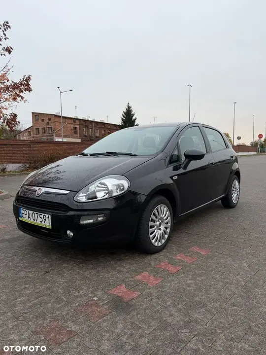 Fiat Punto Evo 2010 photo 3