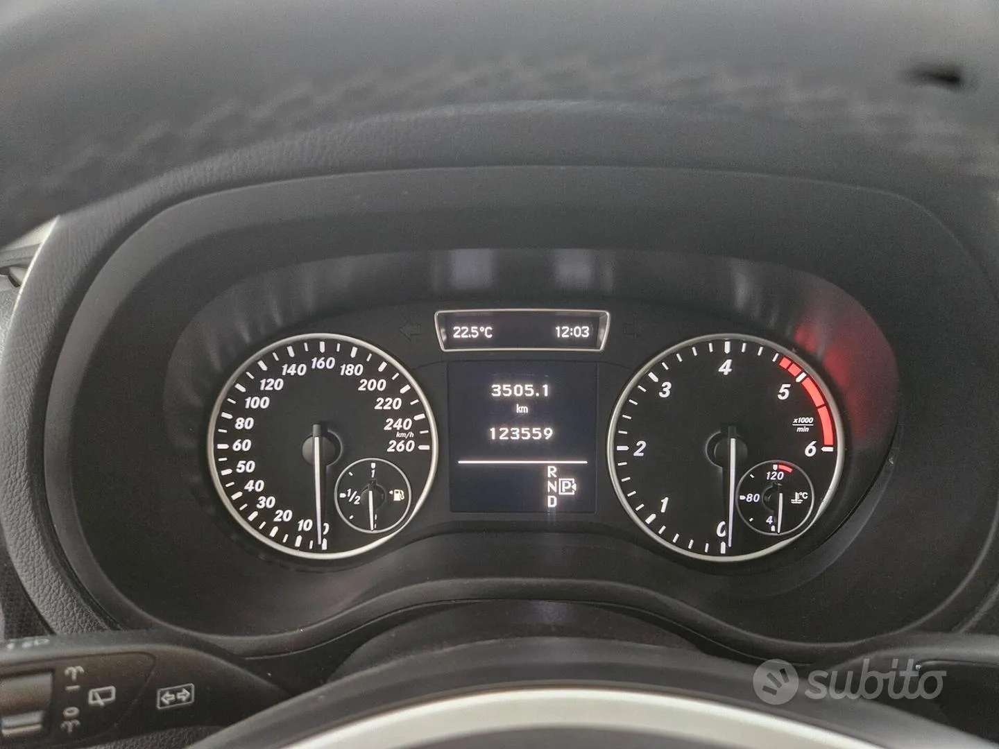Mercedes-Benz B 180 Cdi Automatic Executive 2013 photo 5