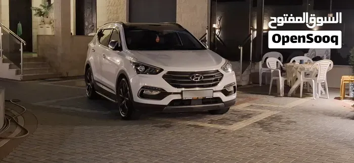 Hyundai Santa Fe 2017 photo 3
