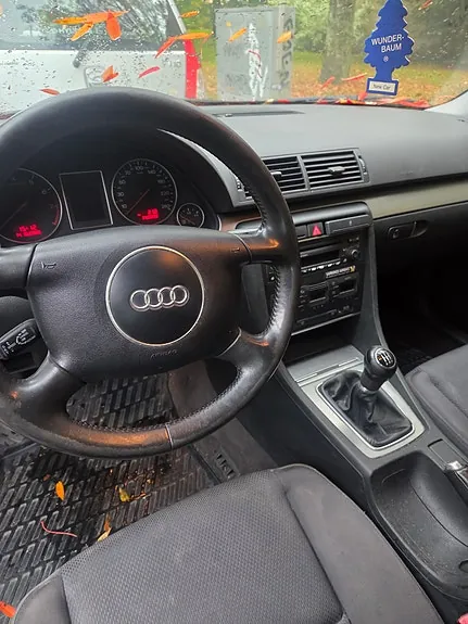 Audi A4 2003 photo 3