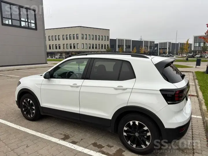 Volkswagen T-Cross 2023 photo 2