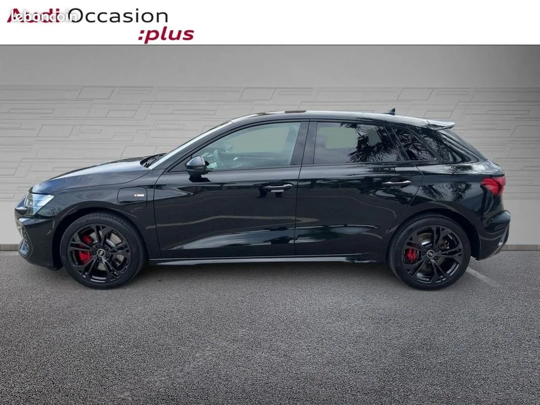 Audi A3 2025 photo 2