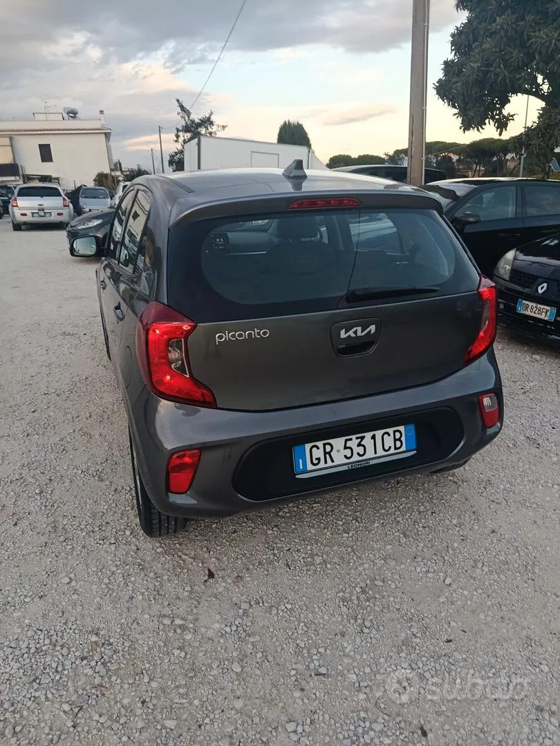 Kia Picanto 2024 photo 2