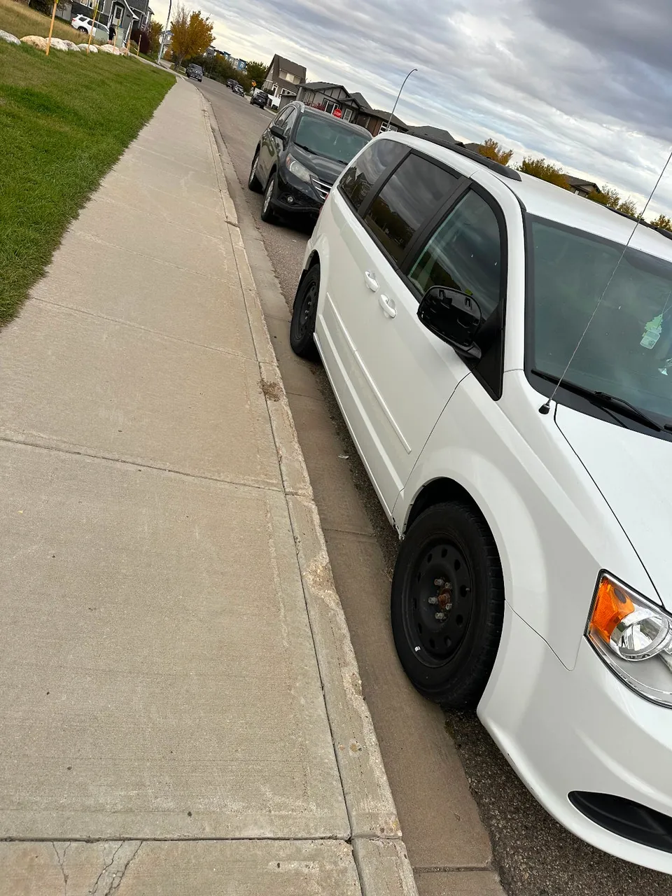 Dodge Grand Caravan 2016 photo 2