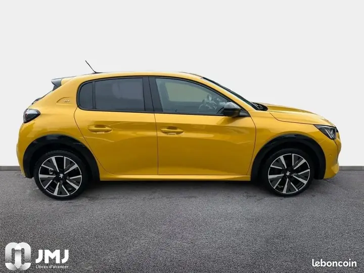 Peugeot 208 2022 photo 4