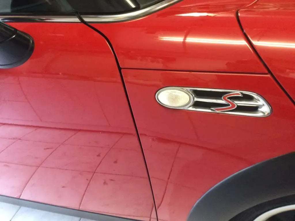 Mini Cabrio 2005 photo 2