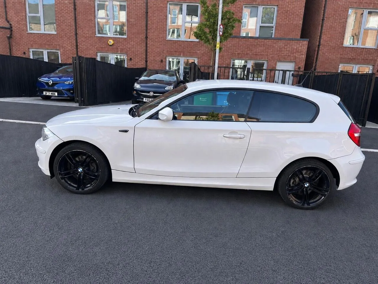 BMW 1 Series 2011 photo 4