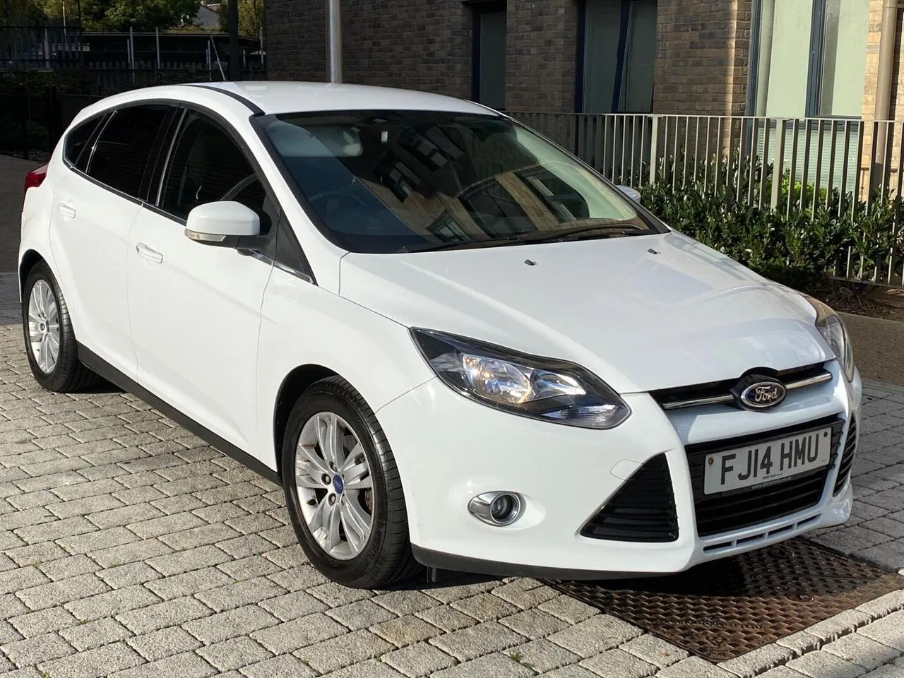Ford Focus 2014 photo 3