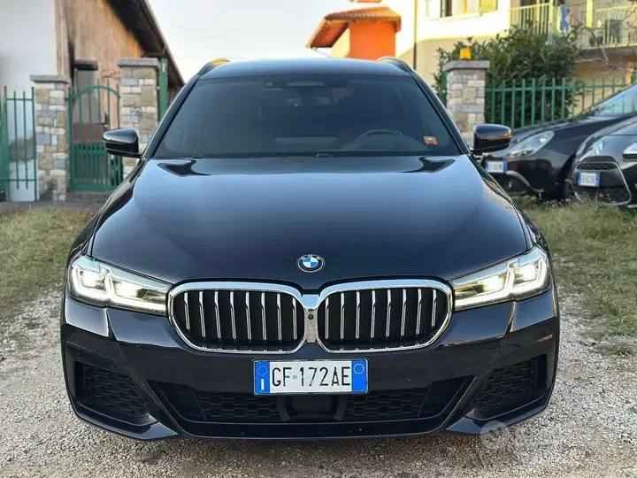 BMW 520D 2021 photo 2