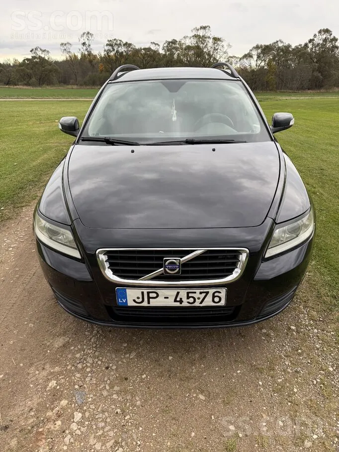 Volvo V50