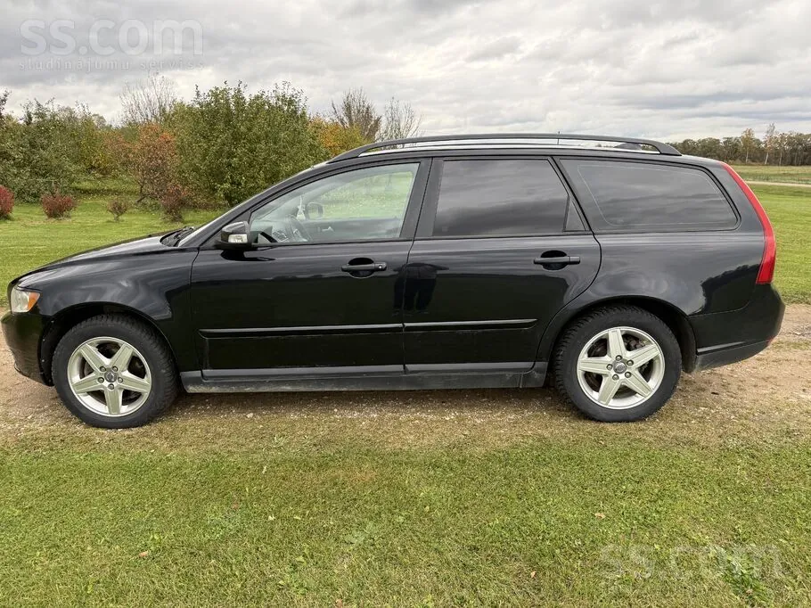 Volvo V50 2007 photo 2