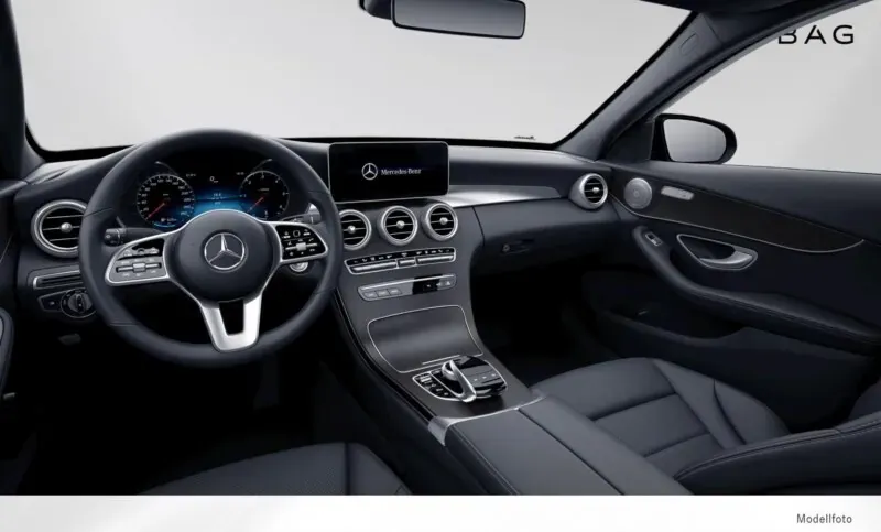 Mercedes-Benz C-Class 2019 photo 3