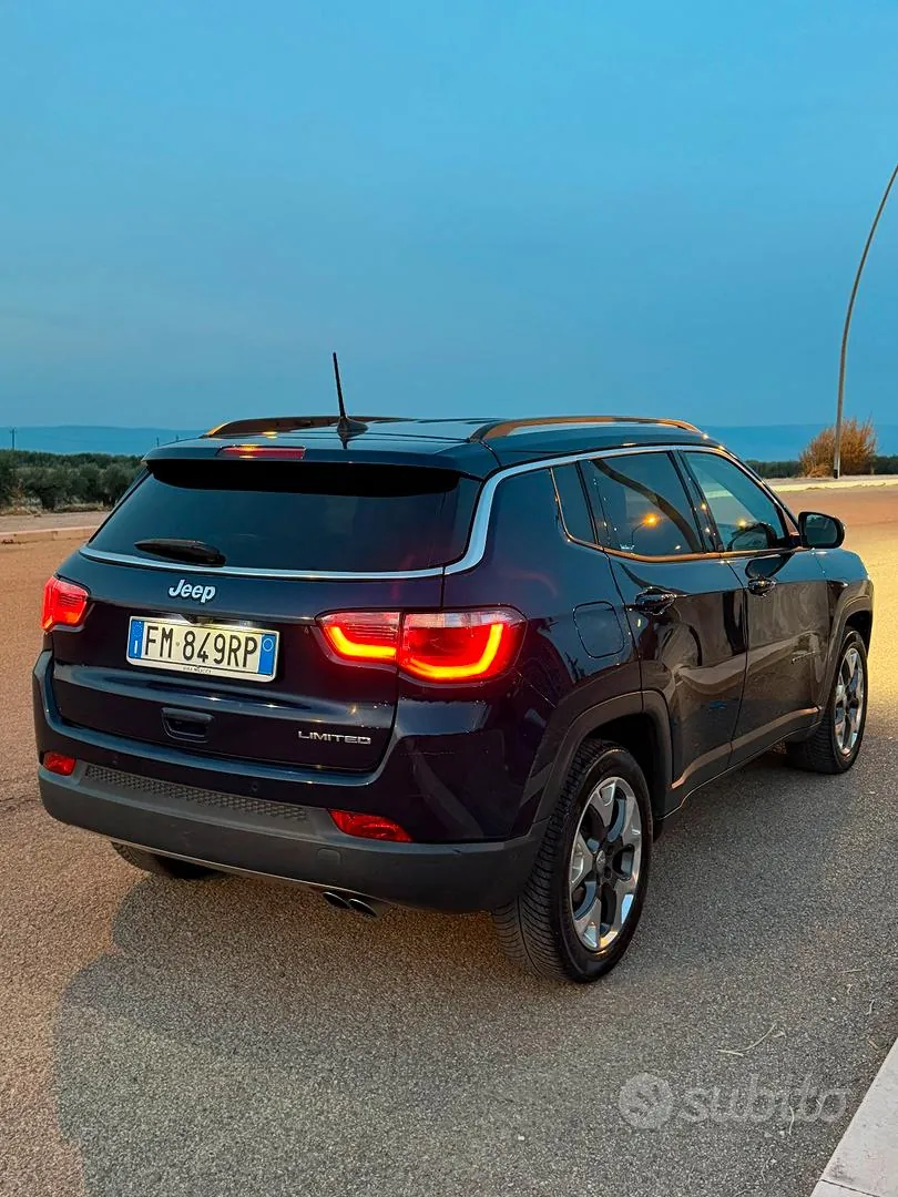 Jeep Compass 2018 photo 2