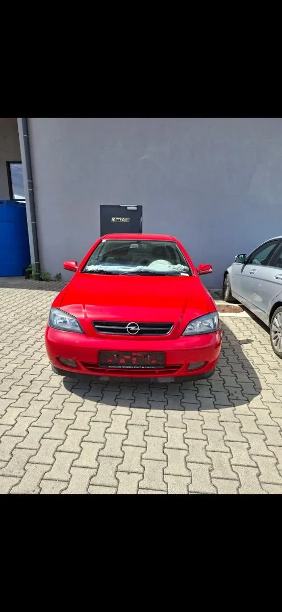 Opel Astra 2002 photo 2