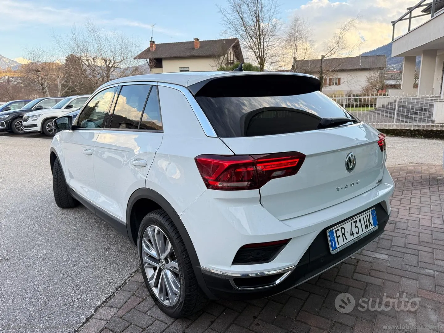 Volkswagen T-Roc 2018 photo 3