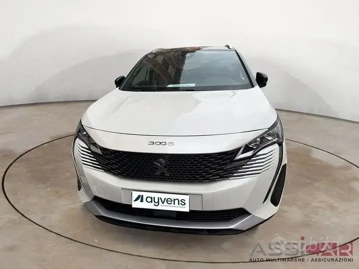 Peugeot 3008 2022 photo 2