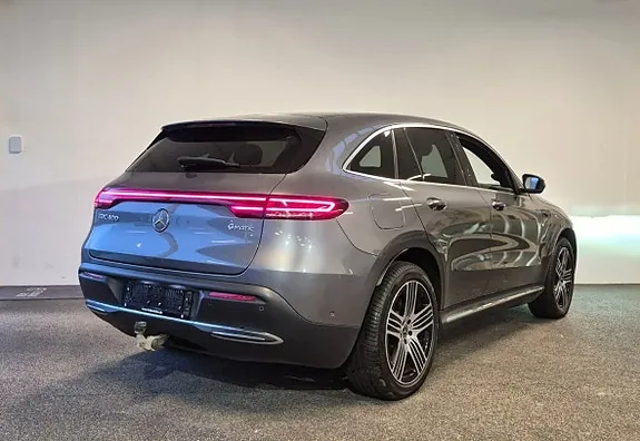 Mercedes-Benz Eqc400 2022 photo 2