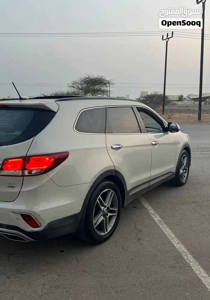 Hyundai Santa Fe 2016 photo 3