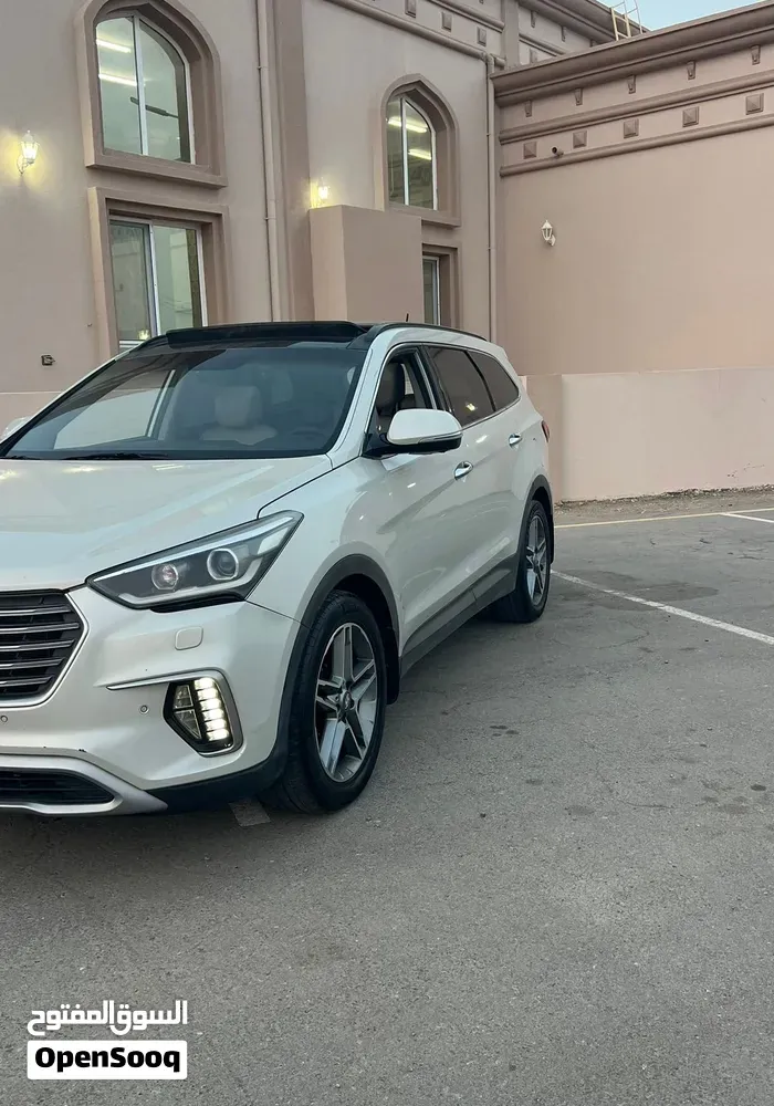 Hyundai Santa Fe 2016 photo 2