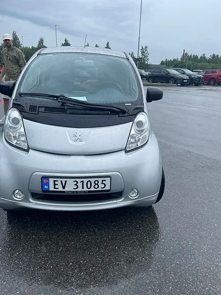 Peugeot Ion