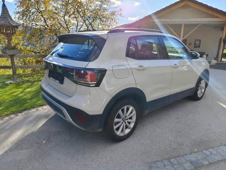 Volkswagen T-Cross 2024 photo 2