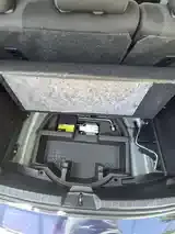 Toyota Vitz 2019 photo 4