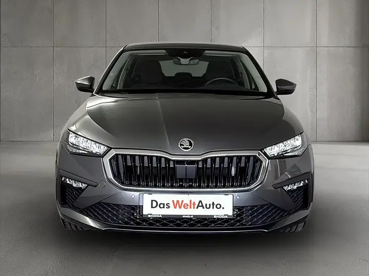 Skoda Scala 2026 photo 2