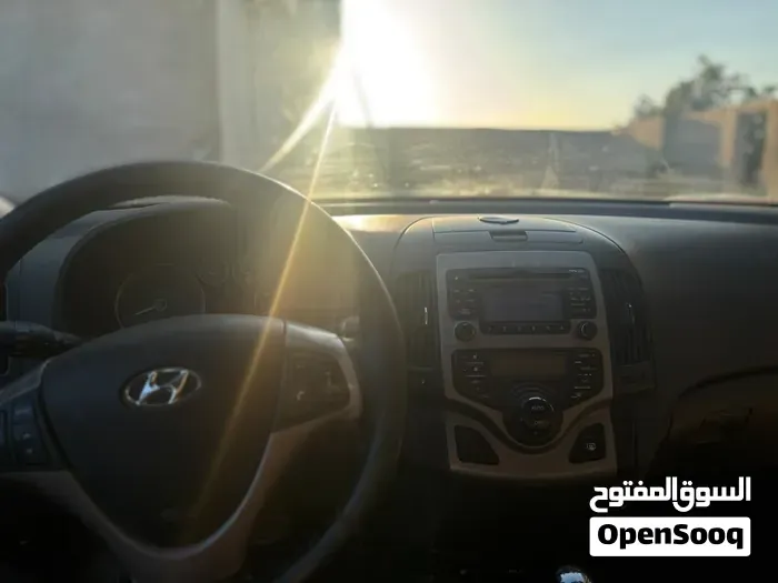 Hyundai I30 2009 photo 2