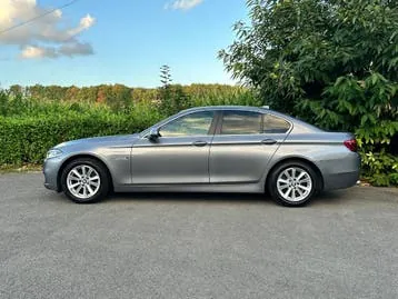 BMW 3 Series 2016 photo 2