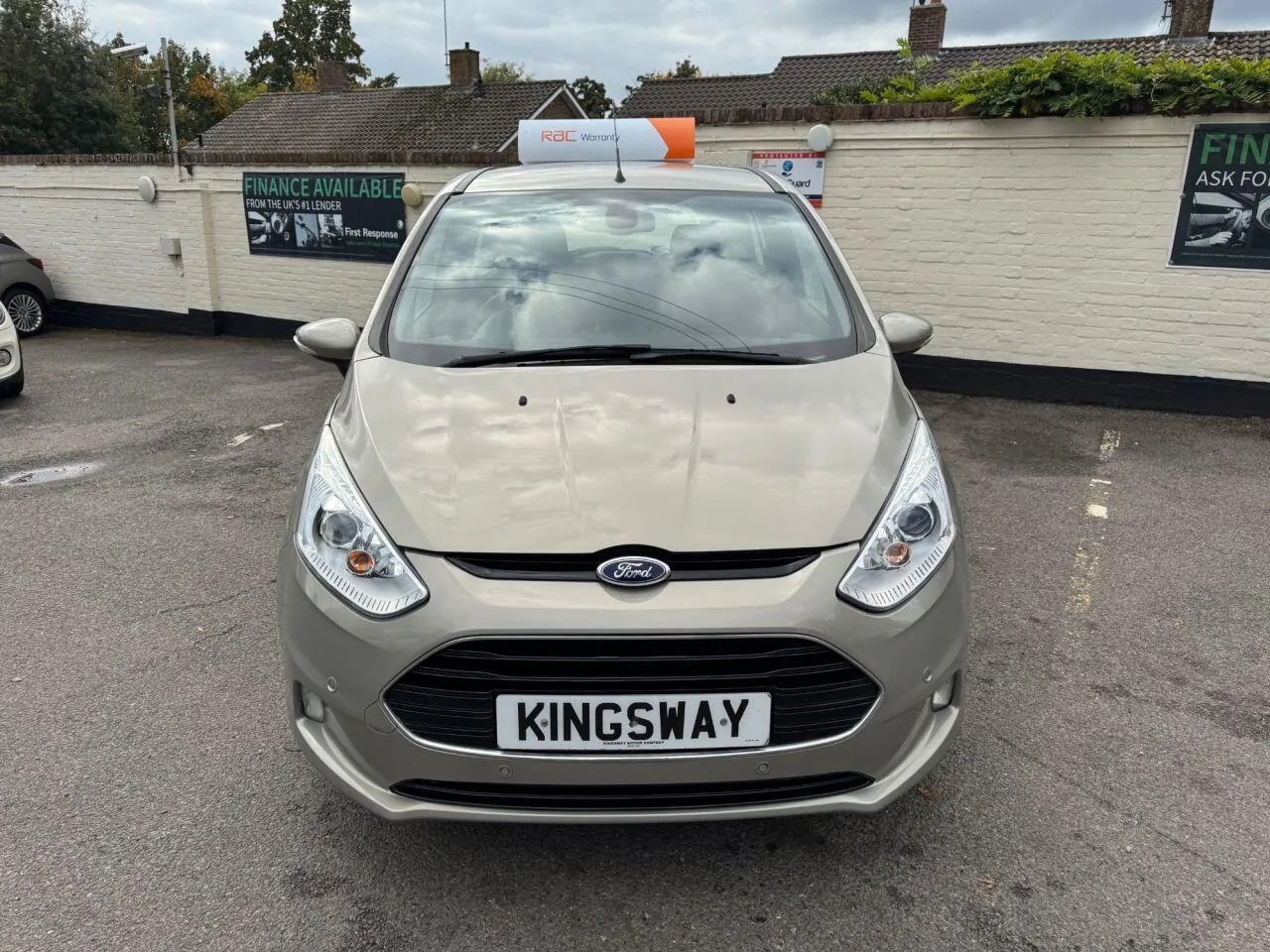 Ford B-Max 2016 photo 2