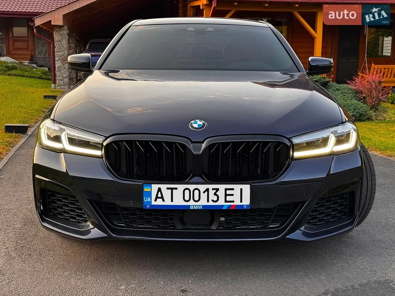 BMW 5 Series 2017 photo 4
