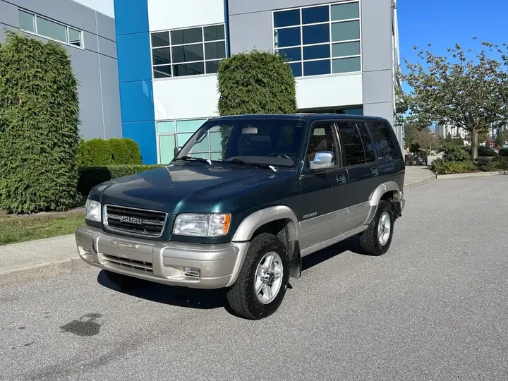 Isuzu Trooper