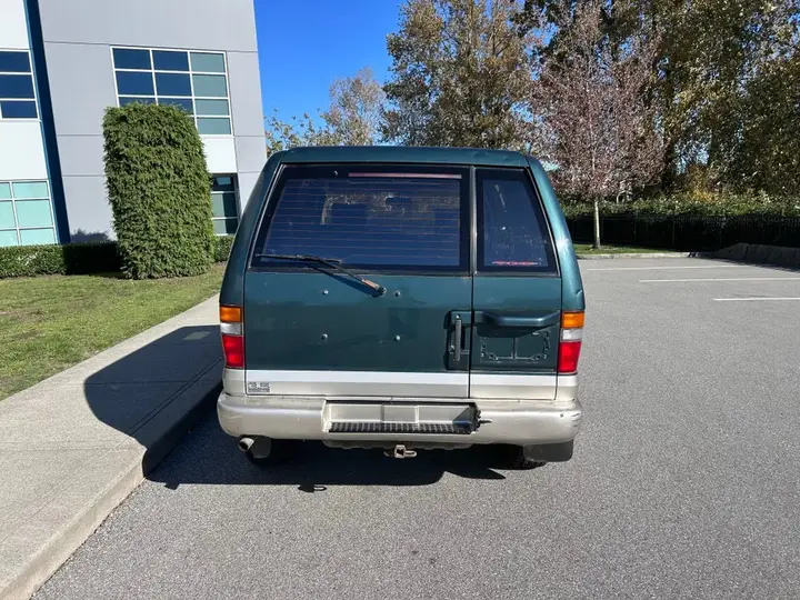 Isuzu Trooper 1998 photo 5