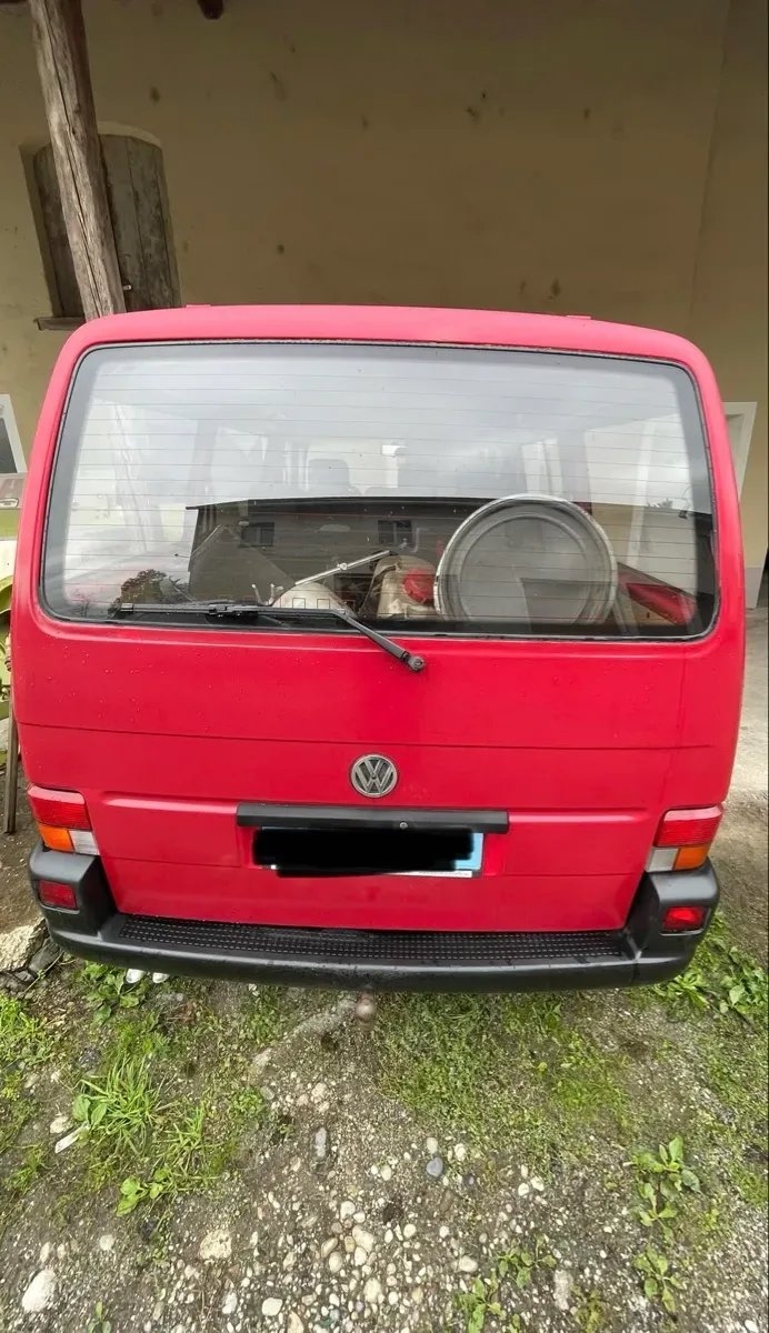 Volkswagen T4 1998 photo 3