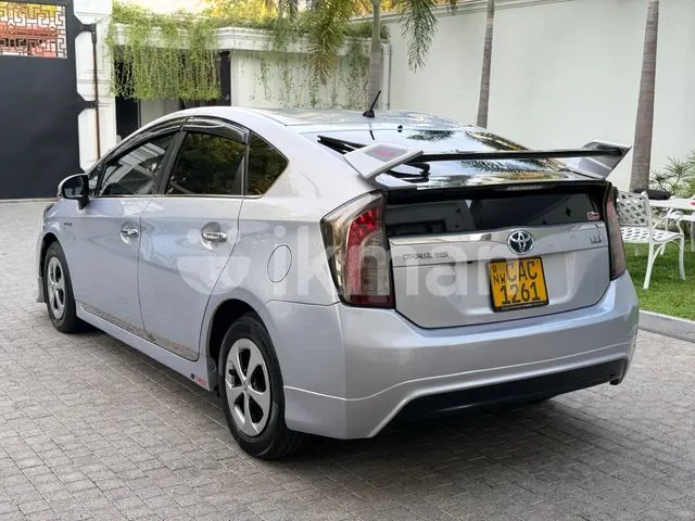 Toyota Prius 2012 photo 5