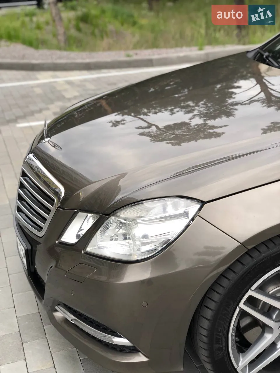 Mercedes-Benz E-Class 2011 photo 3