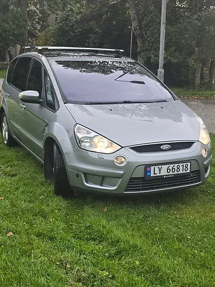 Ford S-Max 2008 photo 2