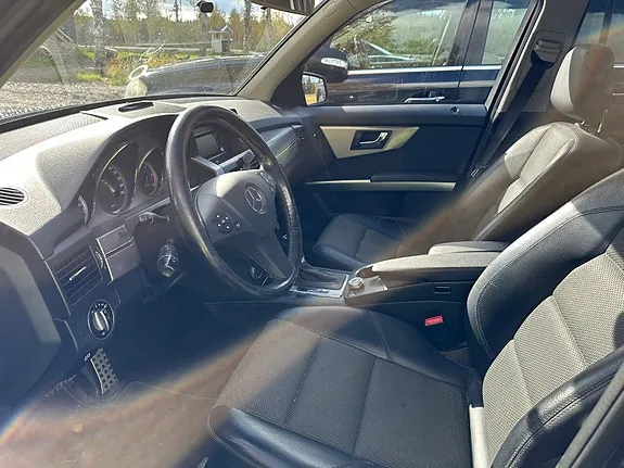 Mercedes-Benz Glk220 2010 photo 4