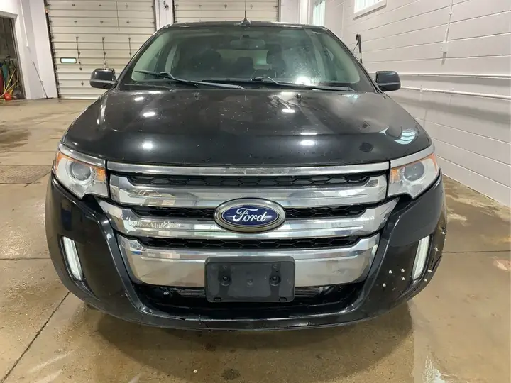 Ford Edge 2013 photo 2